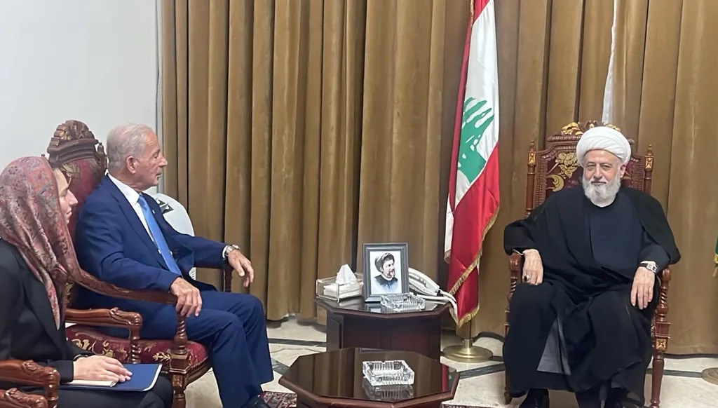 واشنطن تطمئن الشيعة وتضع كرة التحرير في ملعبهم: إلتحقوا بركب الدولة